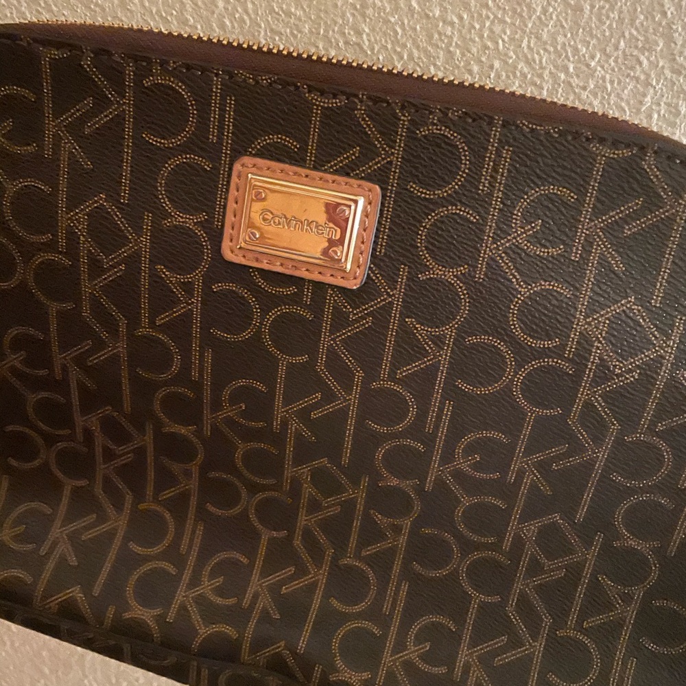 Bag - Picture 2 of 3
